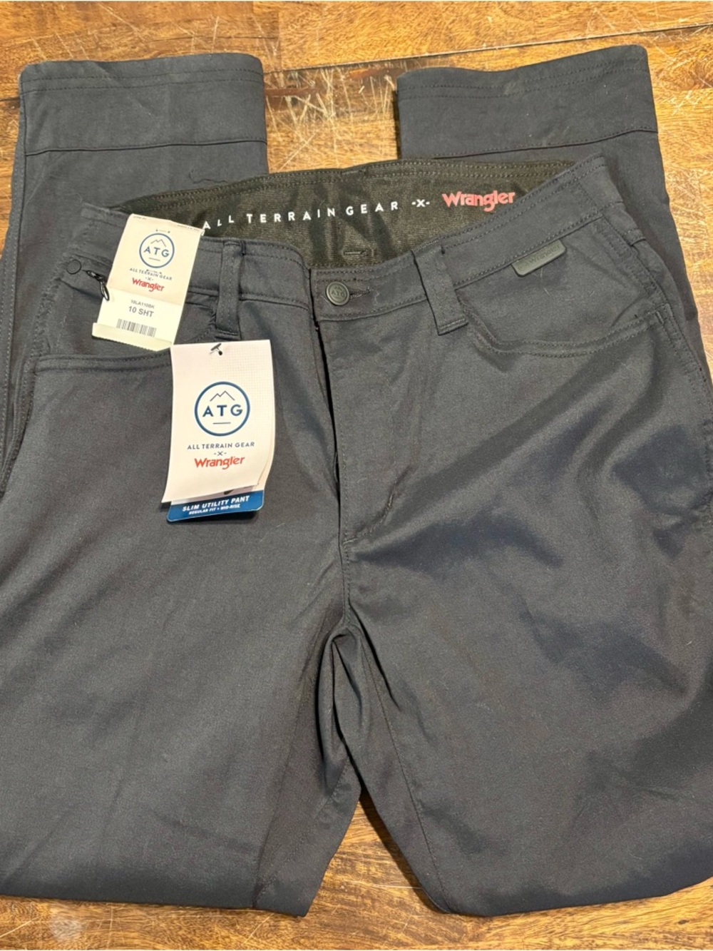 Wrangler ATG Slim Utility Pants - Black-sz 10 short